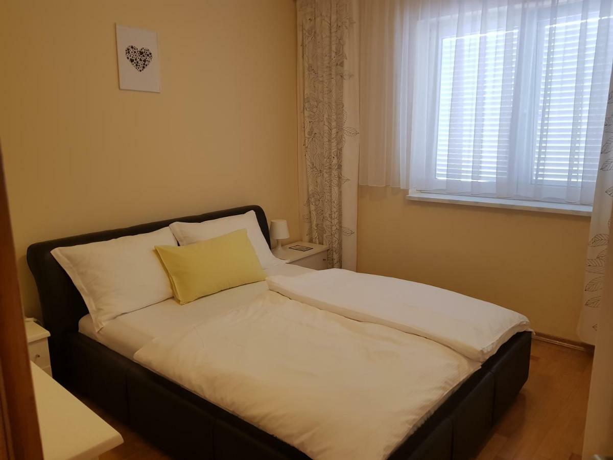 App Lolly Apartment Selce Luaran gambar